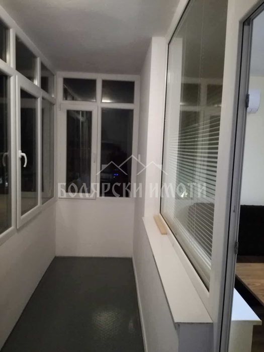 Дава се под наем Двустаен апартамент в Велико Търново, Център - 55 кв.м за 306 € - Снимка #6