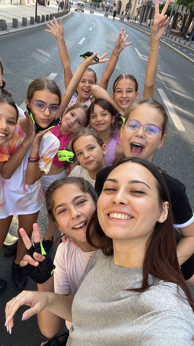 Cursuri de dans pentru copii la 1BYONE DANCE STUDIO