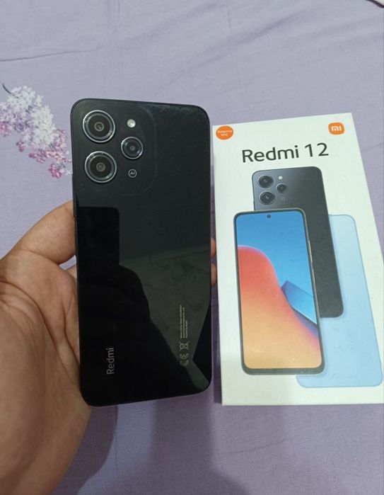 Xiaomi Redmi 12 8/128GB Black Igravoy Karobka bor Holati Yaxshi Zor