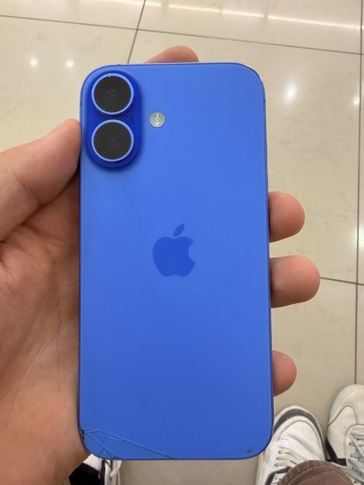 IPHONE 16 в хорошем состояний
