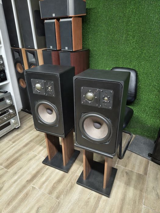 Тонколони BRAUN Studio monitor -1005