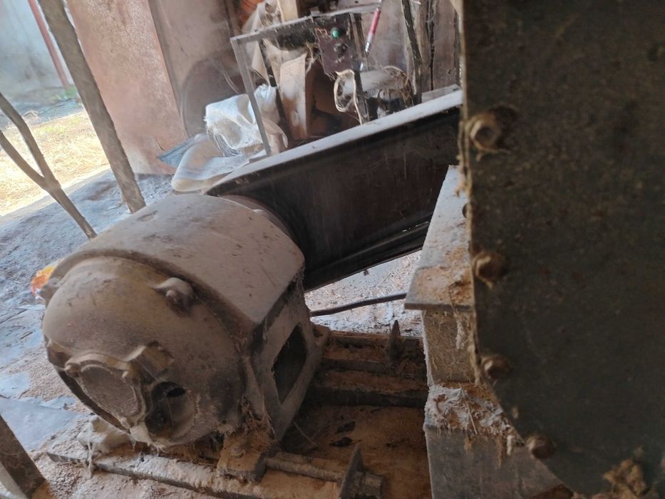 Фуражомелка с циклон