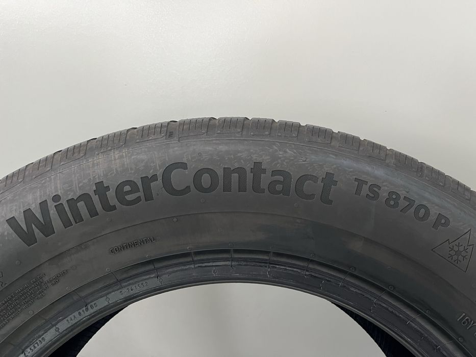 Зимни гуми 235/65/17 Continental