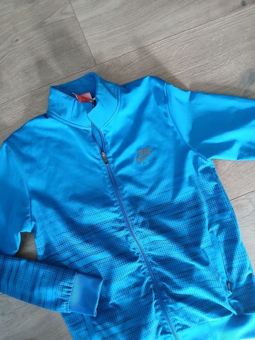 Оригинален екип Nike.