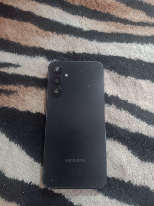 Samsung a16 5G .