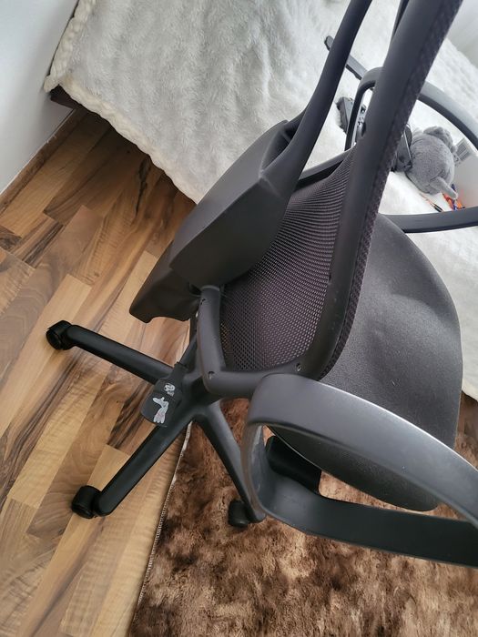 Vand scaun ergonomic