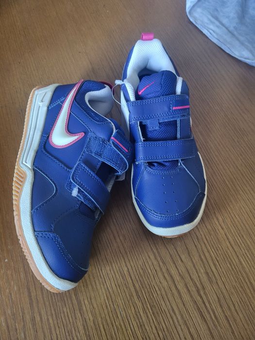 Vând Adidași Originali