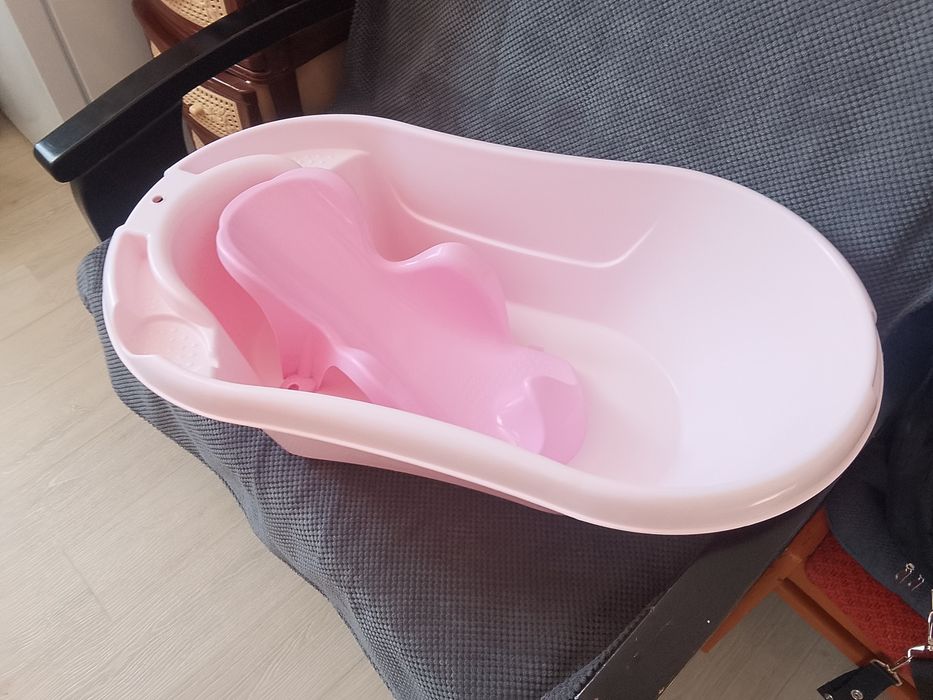 Продам ванночку для купания