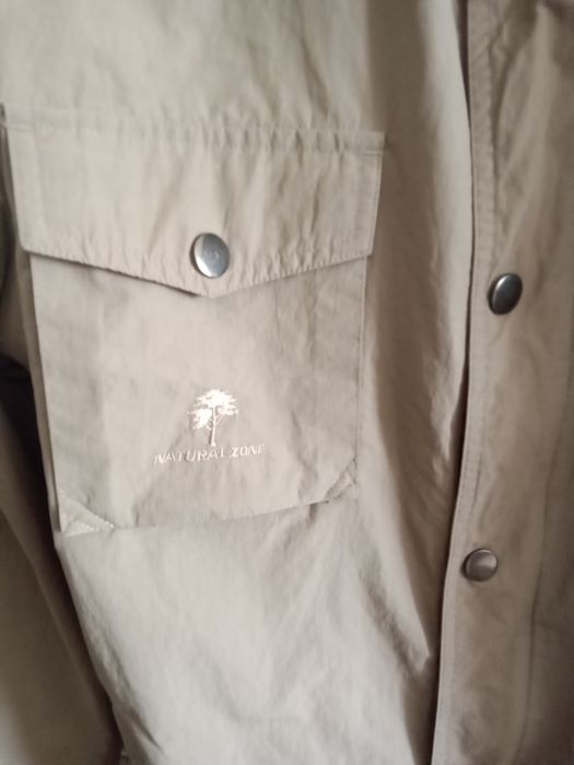 Продам мужскую ветровку