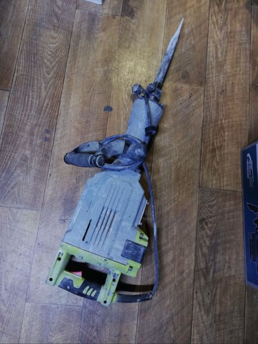 Отбойный молоток