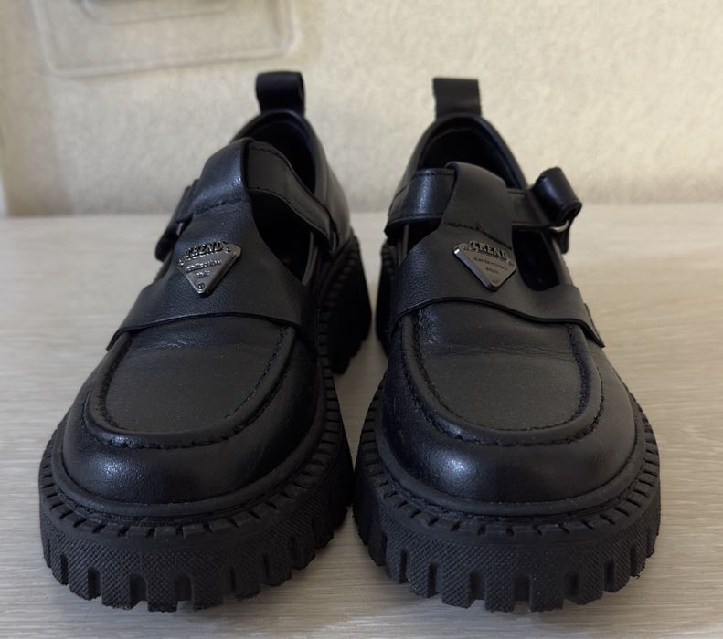 Сандали детские классические