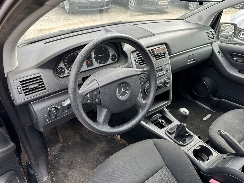 На Части Мерцедес В180 CDI W245 Face lift