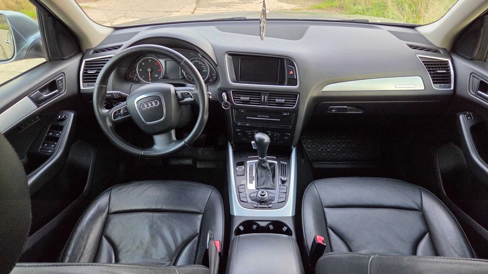 Audi Q5, 2012, automata, Quattro, full-options, impecabila.