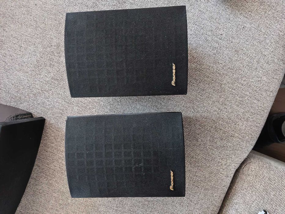 НОВА ЦЕНА BOSE sound toush 10 i Pioneer S-Cr39 колони и център