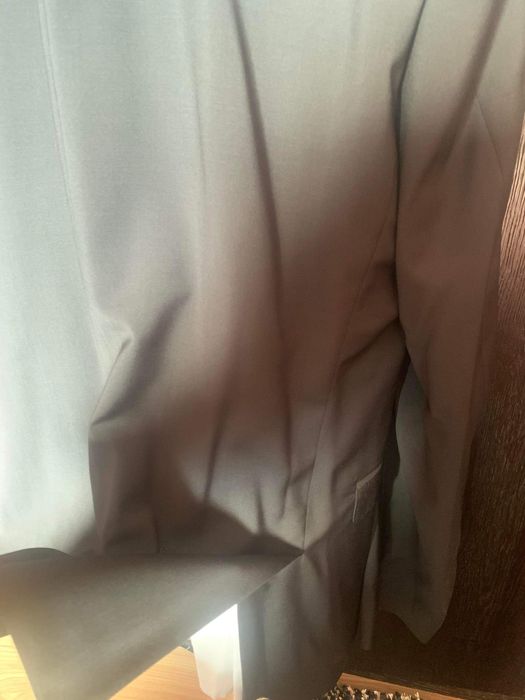 Мъжки костюм -размер S/M