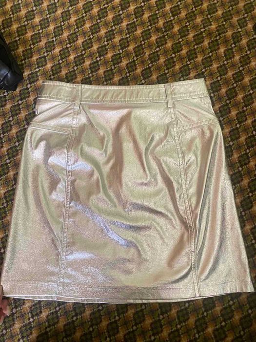 Ефирни блузки и пола