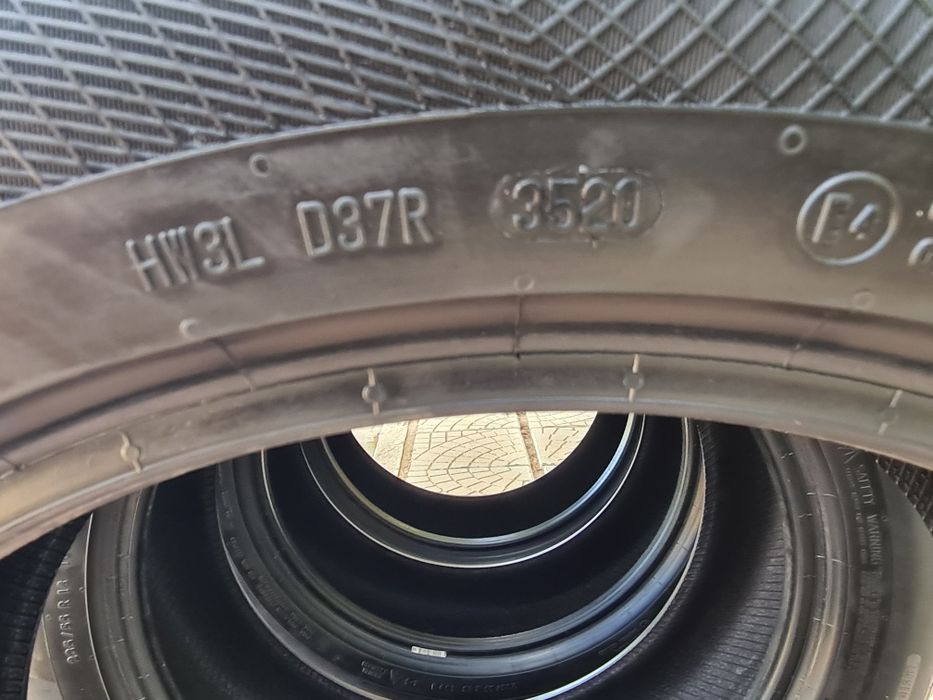 Зимни гуми Continental 235/55/18