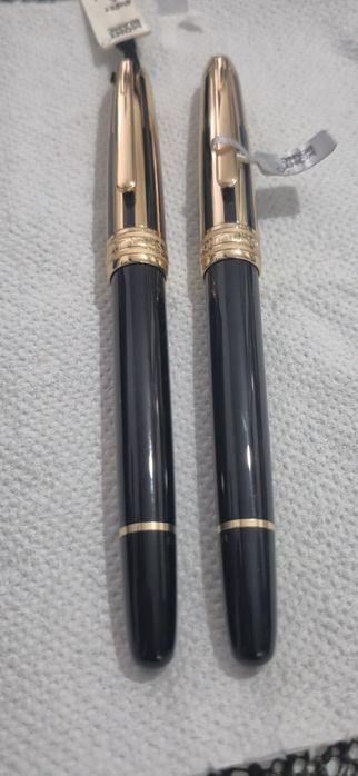 Set Montblanc Solitaire Doué Gold 144 – stilou + rollerball – peniță aur 18K – NOS