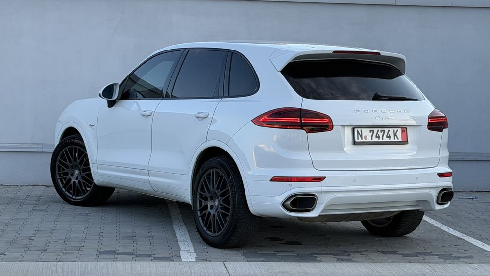 Porsche Cayenne 3.0 Diesel          EURO 6 / Alb Perlat / Spyder / 2016 / Facelift / Platinum / 4x4