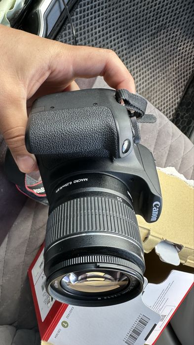 Canon EOS 2000D срочно
