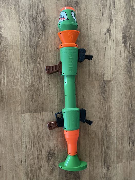 Продавам Фортнайт Нърфове