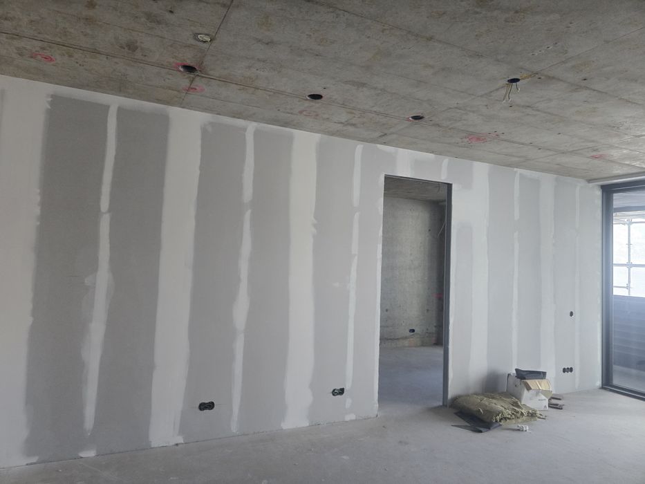 Caut echipa  rigipsari  Olanda si persoane care cunosc planul