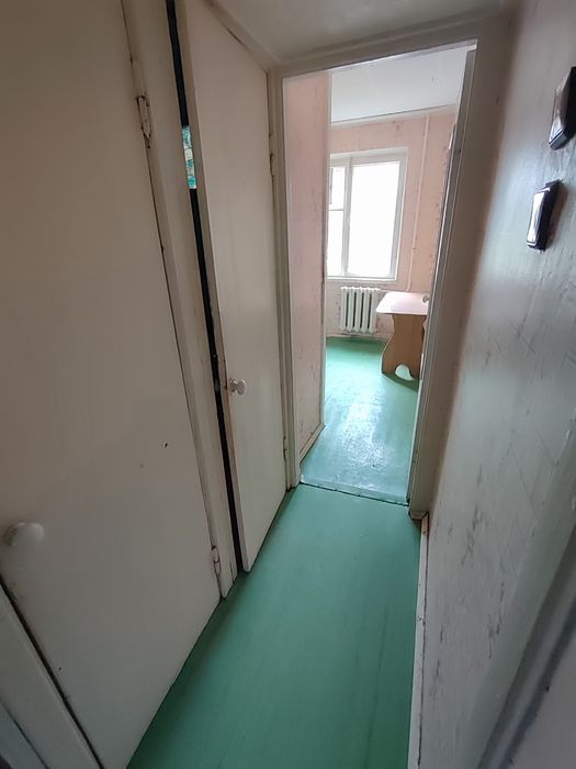 Продается 3-комн (4-23, 1 эт)