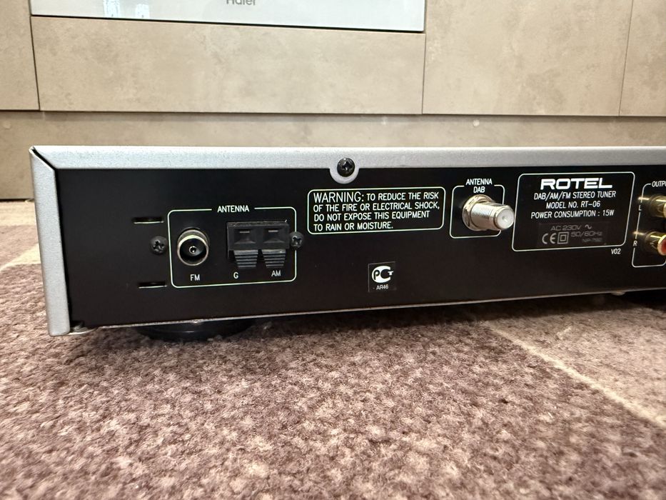 Rotel RT-06 Качествен тунер