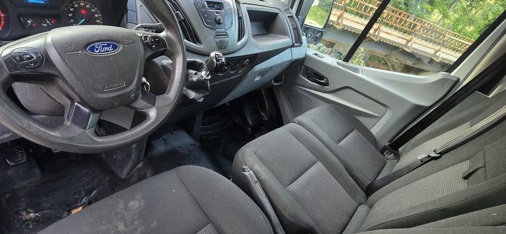 Vand Ford tranzit basculabil an 2015 motor 2,2  150 cp