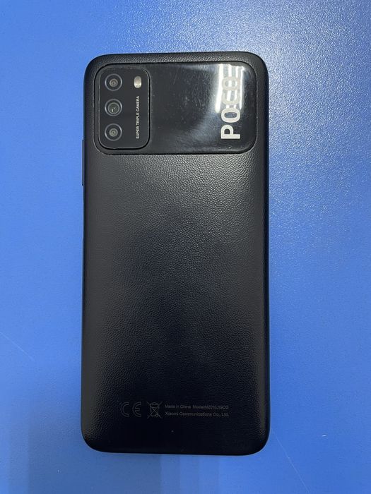 Poco M3  4/64GB треснуто стекло
