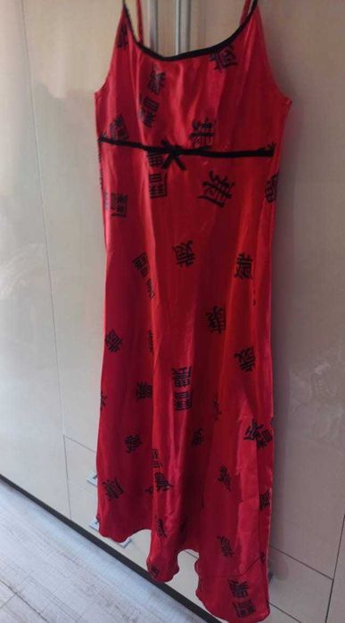 Красива китайска рокля