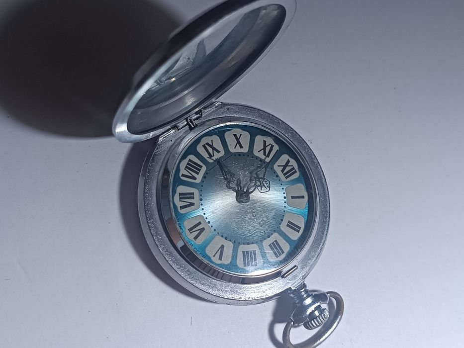 Карманные часы СССР