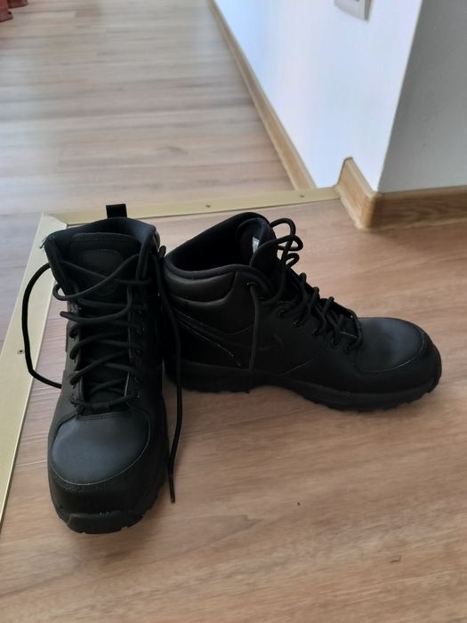 Man Nike Manoa leather boots