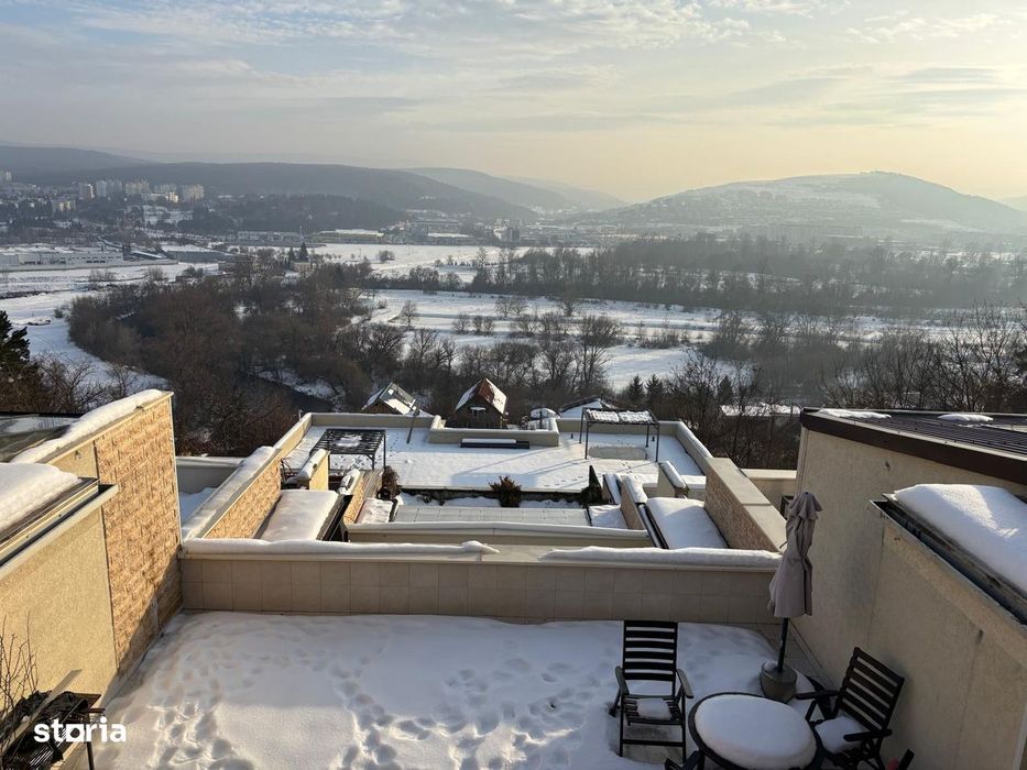 Vand apartament 4 camere Grigorescu