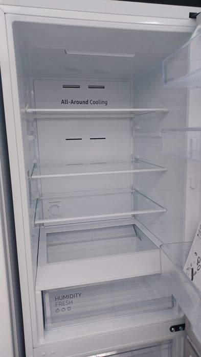 LG Хладилник със Фризер 99лв