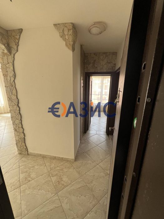 Продава се Двустаен апартамент в к.к. Слънчев бряг - 69 кв.м за 1290 €/кв.м - Снимка #5