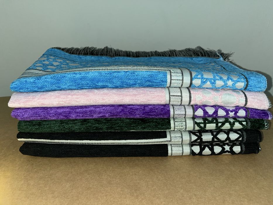 Жайнамаздар әр түрлі