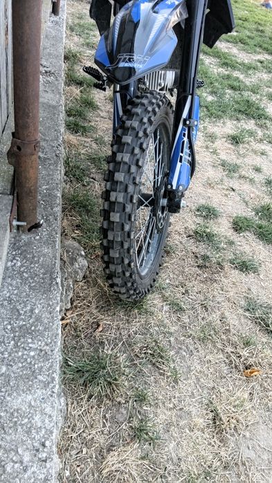 Vând cross jrh în stare perfectă