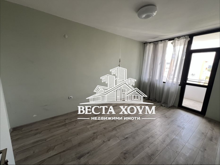 Двустаен апартамент в ж.к Васил Левски