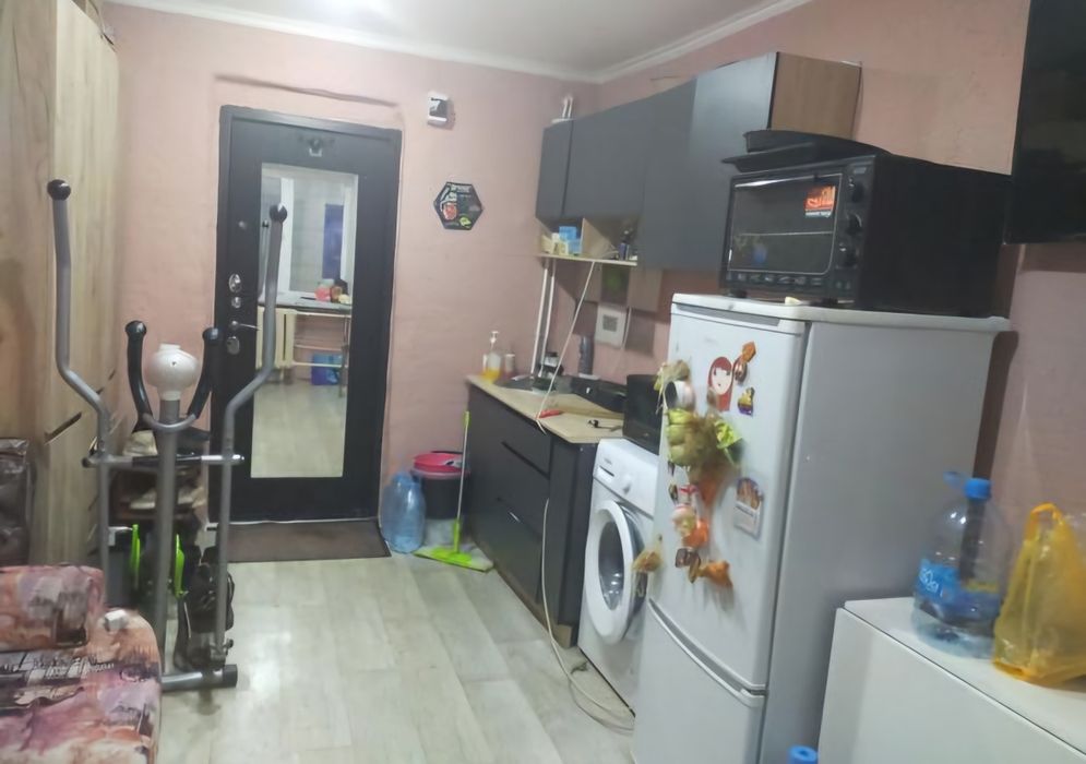 Продам комнату в общежитии. Центр