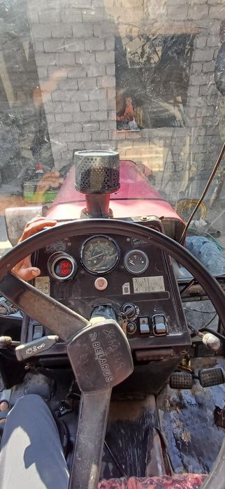 Mini traktor sotiladi