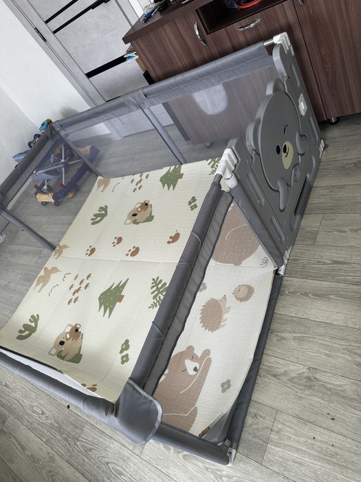 Продаю игровой манеж 180*200