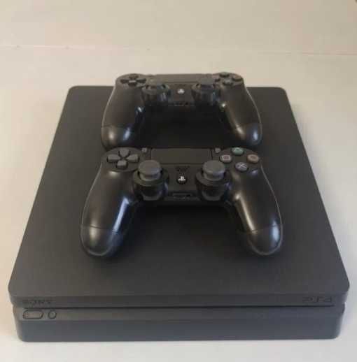 PS4 slim 1 TB +2 джойстика