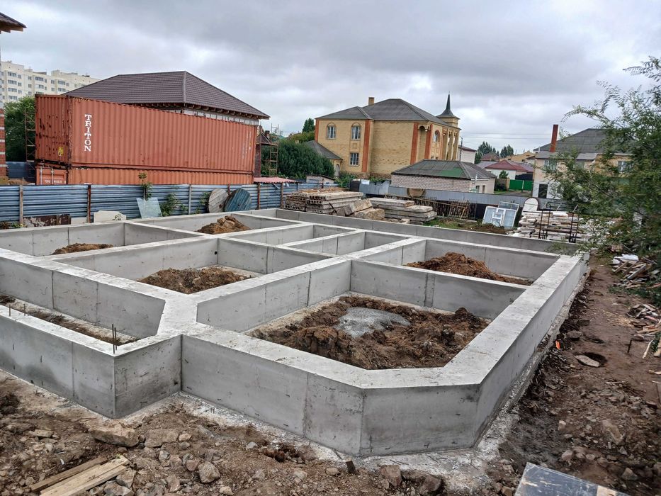 Заливка фундамента