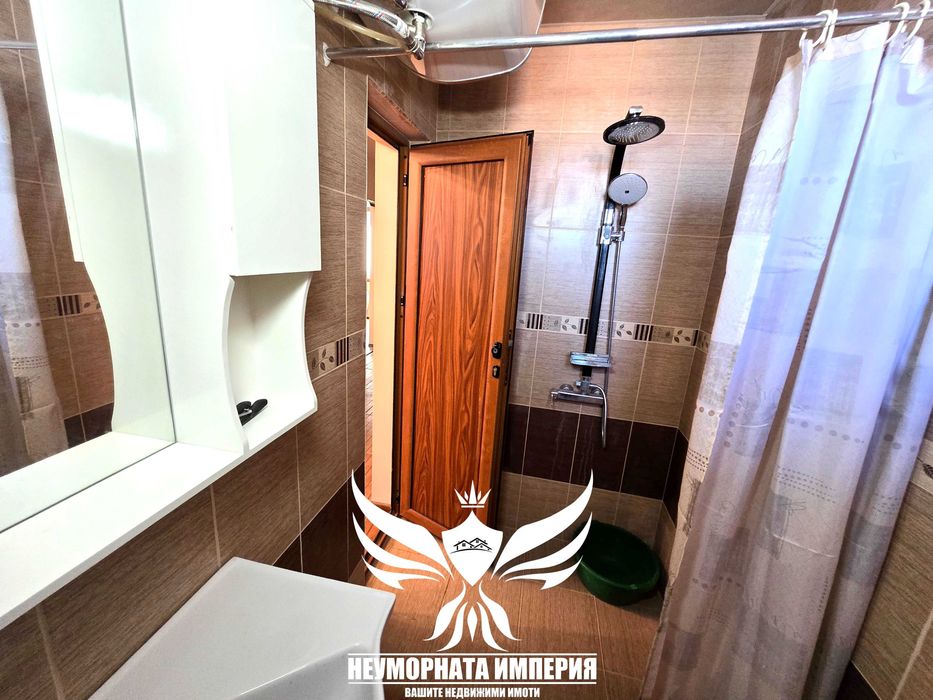 Дава се под наем Двустаен апартамент в Асеновград - 73 кв.м за 306 € - Снимка #13