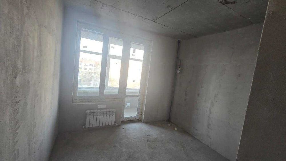 Продам 1 комнатную ЖК Ривьера