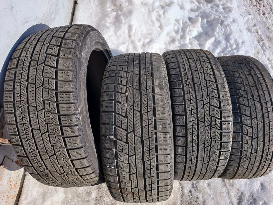 Продам всесезонные шины 235/45/18