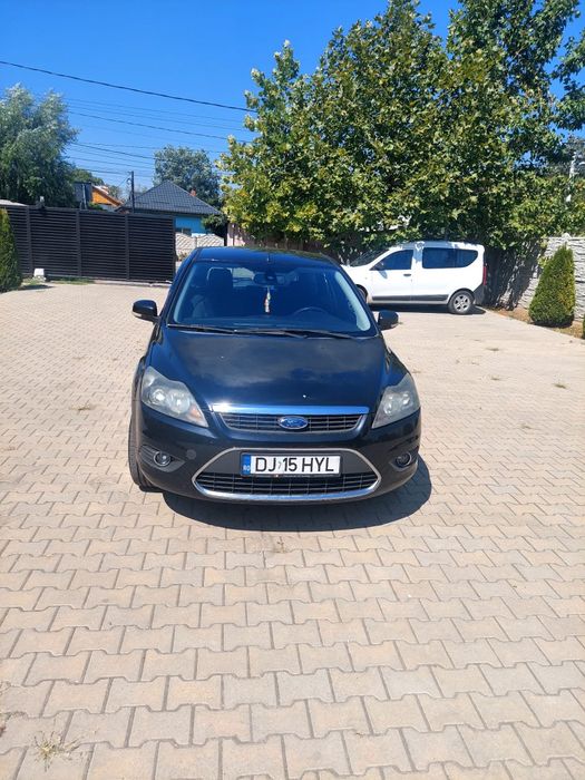 Vand ford focus 2 benzina +Gpl