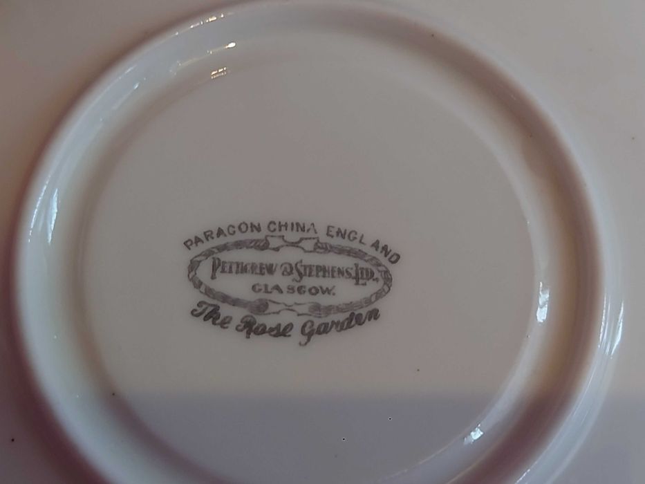 костен порцелан Paragon Rose Garden Glasgow 1930-1939