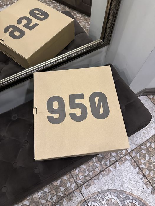 Adidas Yeezy 950 Pirate Black 2023